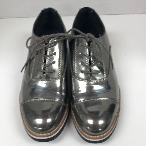 Limelight “Dandee” Silver Platform Shoes - Picture 1 of 9